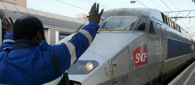 Le trafic des trains SNCF risque d'etre perturbe en raison d'un appel a la greve le jeudi 25 octobre.