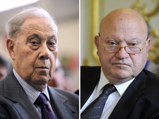 Des peines de prison avec sursis ont ete requises jeudi a l'encontre des anciens ministres Charles Pasqua et Andre Santini, dans l'affaire de "detournements de fonds" de la fondation d'art Hamon jugee a Versailles.