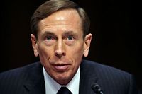 Le directeur de la CIA, David Petraeus, d&eacute;missionne pour adult&egrave;re