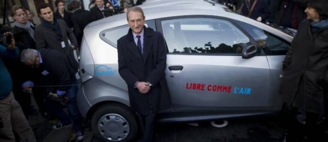 Les propositions du maire de Paris provoque un tolle a droite mais aussi chez les ecolos et dans les associations de defense des automobilistes.
