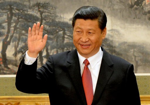 Xi Jinping a succede jeudi a Hu Jintao a la tete du Parti communiste chinois (PCC) et donc de la Chine, une puissance mondiale autoritaire en pleine mutation, que cet homme d'appareil devra reformer et assainir de la corruption galopante qui la menace.