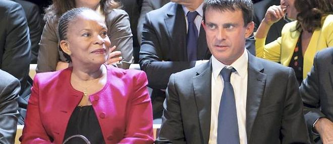 La ministre de la Justice Christiane Taubira et le ministre de l'Interieur Manuel Valls ont fait le deplacement en Corse quelques heures apres l'assassinat de Jacques Nacer.