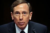 Consulat de Benghazi: David Petraeus sort de son silence apr&egrave;s sa d&eacute;mission