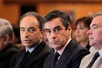 Jean-François Copé et François Fillon se livrent une bataille sans merci pour la présidence de l'UMP.