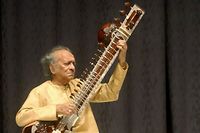 Musique: d&eacute;c&egrave;s de la l&eacute;gende indienne du sitar, Ravi Shankar
