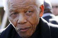 Nelson Mandela passera No&euml;l &agrave; l'h&ocirc;pital