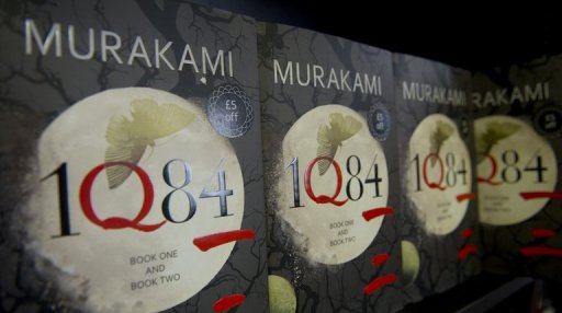 Delaissant la science-fiction de "1Q84", Haruki Murakami, l'auteur japonais prefere des Francais, se plonge dans "Underground" (Belfond) au coeur de l'attentat au gaz sarin du metro de Tokyo perpetre par des adeptes de la secte Aum.