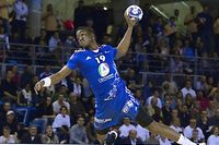 Handball: la France s'en sort d'un cheveu contre la Tunisie