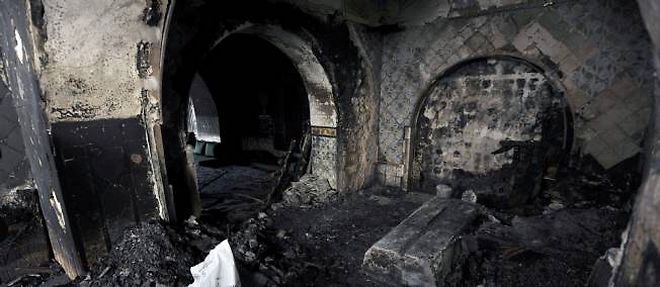Le mausolee soufi incendie a Sidi Bou Said.
