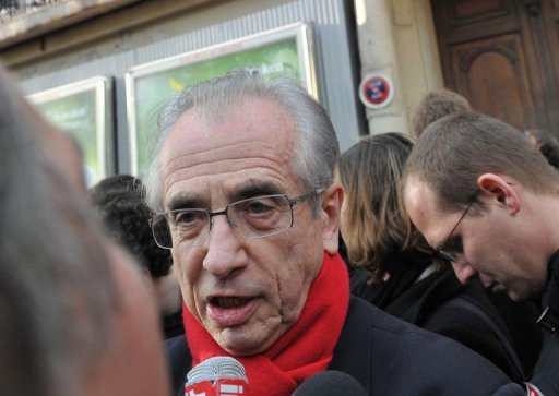 Le maire PS du IXe arrondissement Jacques Bravo ne se representera pas dans le IXe arrondissement de Paris lors des elections municipales de 2014, a-t-il annonce au Parisien jeudi.