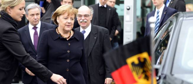 Pour Merkel, l'arriv&eacute;e d'Hitler au pouvoir est un &quot;avertissement permanent&quot;