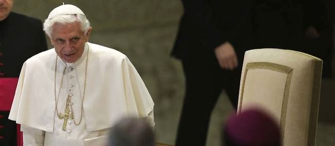 Un manque de foi de la part d'un des deux epoux pourrait-il invalider un mariage ? Le Vatican se penche sur la question.
