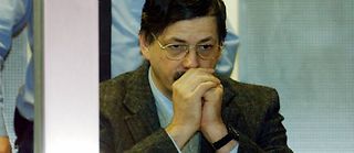 Marc Dutroux lors de son procès le 22 avril 2004 devant la cour d'Arlon. ©STF