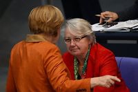 Allemagne: une ministre de Merkel sur la sellette pour plagiat de sa th&egrave;se