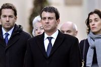 Manuel Valls rend hommage au pr&eacute;fet &Eacute;rignac