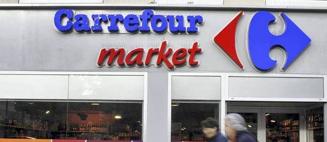 Photo d'illustration : un supermarche Carrefour en France.