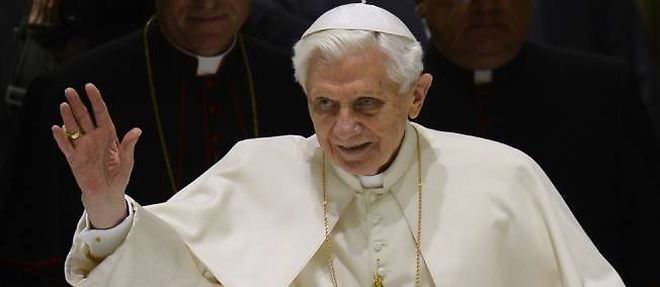 Joseph Ratzinger a quitte ses fonctions de pape le 28 fevrier a 20 heures. (C)FILIPPO MONTEFORTE / AFP