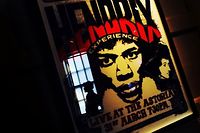 Nouvel album du guitariste Jimi Hendrix, pr&egrave;s de 43 ans apr&egrave;s sa mort