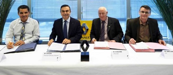 L'accord de competitivite entre Renault et trois syndicats signe aujourd'hui s'intitule "Contrat pour une nouvelle dynamique de croissance et de developpement social de Renault en France". Tout un programme.