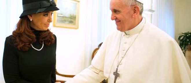 Le pape Francois et Cristina Kirchner, lundi au Vatican.