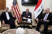 A Bagdad, Kerry pr&eacute;vient l'Irak que les vols Iran-Syrie soutiennent Assad
