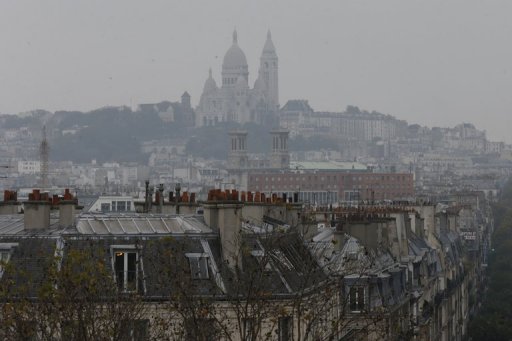 Plus de huit cadres parisiens sur dix envisagent de changer de region, beaucoup songeant a quitter la grisaille de la capitale pour le Sud-Ouest ensoleille, selon une etude publiee dimanche par Cadremploi.