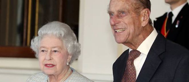 La reine Elisabeth II et son mari le prince Philip, le duc d'Edimbourg, en novembre dernier.
