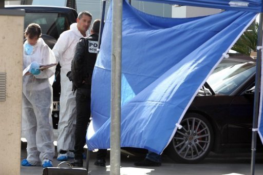 Deux des trois suspects deferes jeudi au parquet de Marseille dans le cadre de l'affaire Sollacaro ont ete mis en examen et ecroues pour assassinat, a annonce le parquet.