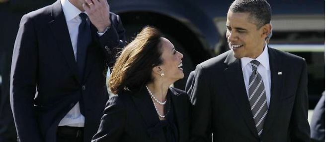 La ministre californienne de la Justice, Kamala Harris, et Barack Obama, 12 fevrier 2013.