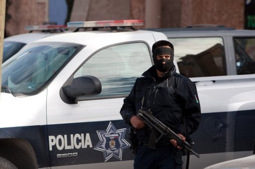 Un etudiant francais, qui participait a un programme d'echange universitaire, a ete tue d'une balle dans la tete samedi dans le nord du Mexique au cours d'une agression, a-t-on annonce dimanche de source judiciaire.