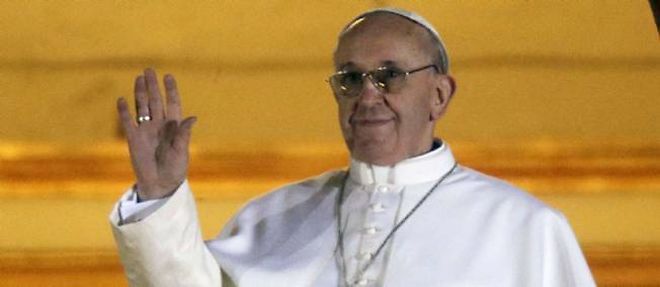 Le pape Francois passe a la mode des reseaux sociaux.