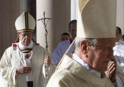 Le pape Francois a affirme lundi qu'il y a davantage de martyrs chretiens aujourd'hui que dans les premiers siecles de l'Eglise, affirmant qu'ils sont principalement victimes de la calomnie, "oeuvre de Satan".