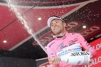 Tour d'Italie: Paolini vainqueur et maillot rose de la 3e &eacute;tape