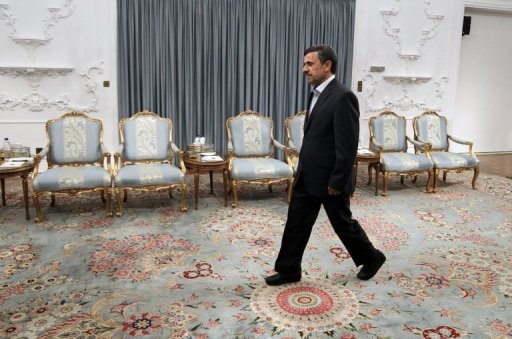 Le camp presidentiel devrait soutenir un proche collaborateur de M. Ahmadinejad, Esfandiar Rahim Mashaie. Mais, accuse de " deviationnisme " et de vouloir promouvoir le nationalisme iranien, ce dernier pourrait ne pas etre approuve par le Conseil des Gardiens, selon les experts.