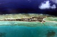 Voyage aux Kiribati, &quot;pays en voie de disparition&quot; pour cause de r&eacute;chauffement