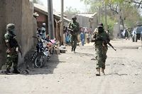 Nigeria: l'arm&eacute;e dit avoir repris 5 localit&eacute;s aux islamistes, envoie des renforts
