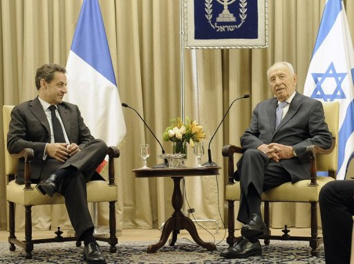 L'ancien president francais Nicolas Sarkozy a exhorte jeudi les Israeliens a "comprendre" la volonte des Palestiniens de se doter d'un Etat independant.