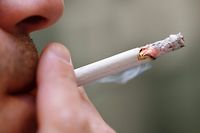 L'Assembl&eacute;e nationale vote une hausse des prix du tabac au 1er juillet
