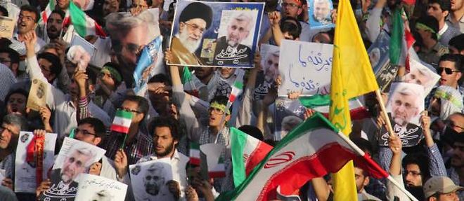 Les Iraniens sont appeles aux urnes pour  elire un nouveau president.