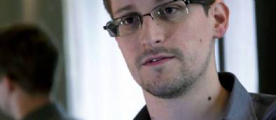 Surveillance Internet : Edward Snowden estime que &quot;la v&eacute;rit&eacute; ne pourra pas &ecirc;tre arr&ecirc;t&eacute;e&quot;