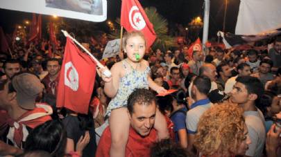 Tunisie : Ennahda accepte la suspension de la constituante et appelle au dialogue
