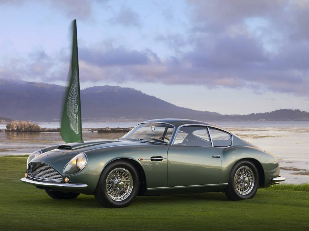 L'élélgance des Aston Martin n'est plus à vanter et remonte loin comme le démontre ce splendide coupé ©  Kimball Studios