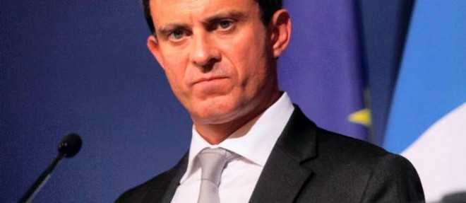 Manuel Valls se defend d'avoir si peu que ce soit envisage la fin du regroupement familial.