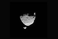 Curiosity a photographié la lune Phobos passant devant le satellite naturel Deimos, depuis la surface de Mars.