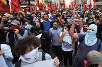 Turquie : la contestation relanc&eacute;e