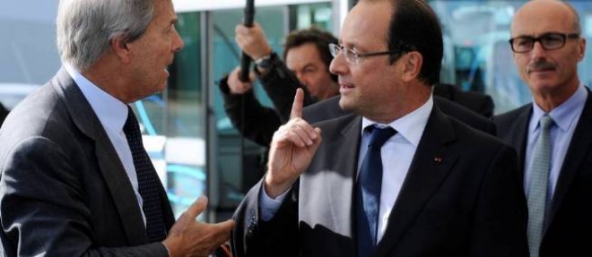 Vincent Bollore et Francois Hollande a Quimper, le 20 septembre 2013.