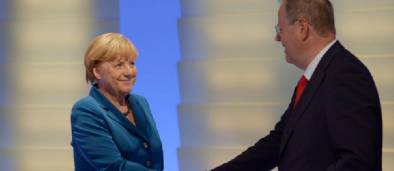 Allemagne : l'offre de coalition de Merkel sur la table du SPD