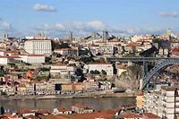 À Porto, Vila Nova de Gaia, l'autre rive du Douro. ©DR