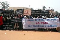 Pourquoi la France vole au secours de la Centrafrique