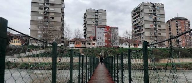 Dans la ville divisee de Mitrovica, en avril 2013.